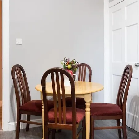Stunning 2-bed In *