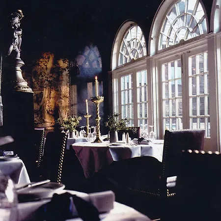 The Witchery By The Castle 5*