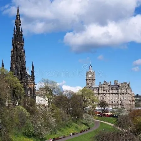 Fabulous On The Royal Mile Apartment Edinburgh