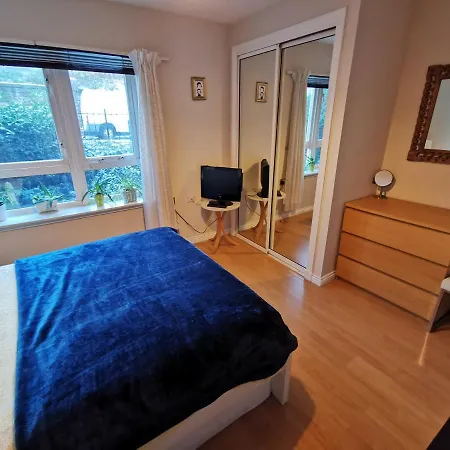 Apartment 4-bedroom Perfect For Families! Edinburgh