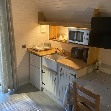 The Juniperlea B&B Pathhead