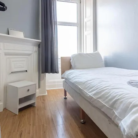 公寓 Pass The Keys Modern And Bright Flat Nr City Centre - Sleeps 7 *