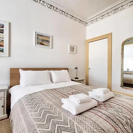 Guestready - Cosy 5 Minutes From Waverley! *