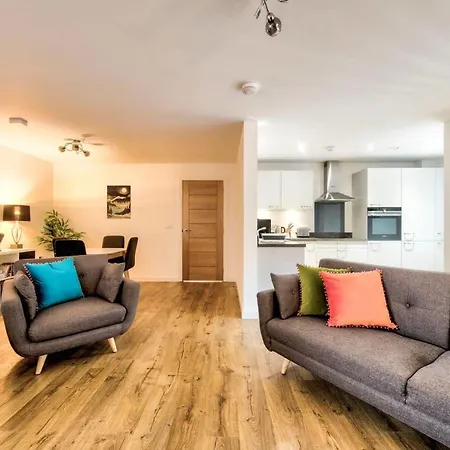 Guestready - Stylish 2 Bed With Easy Access To The Centre Apartment Edinburgh
