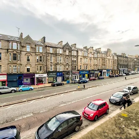 Apartamento Guestready - Bohemian Style Centre For 5 People Edimburgo