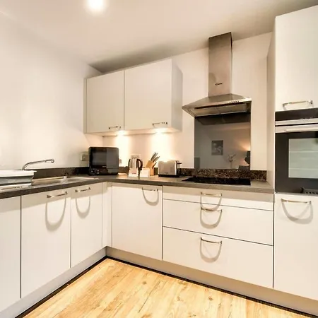 Guestready - Stylish 2 Bed With Easy Access To The Centre Apartment Edinburgh