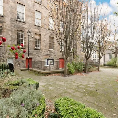 Amazing Apartments: Coinyie House - Royal Mile