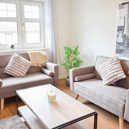 Centre 2 Bedroom Apartment