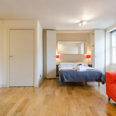 Modern Studio On Royal Mile Great For Castle * Edimburgo