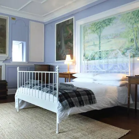 Apartment Fabulous 4 Bedroom Castle View Edinburgh