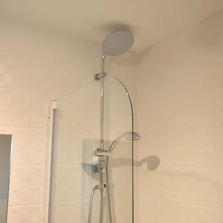 דירה Beautiful Flat With 2 King Bedrooms אדינבורו