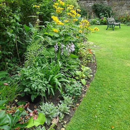 Beautiful Stockbridge Garden 公寓