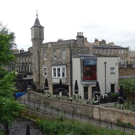 Beautiful Stockbridge Garden 公寓 *