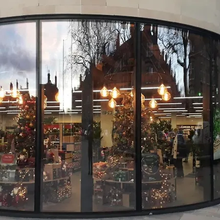 Beautiful Stockbridge Garden 爱丁堡