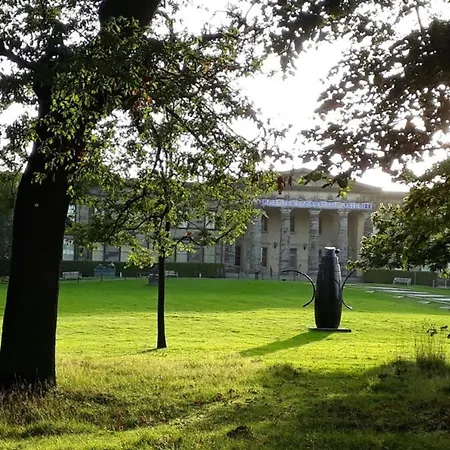 公寓 Beautiful Stockbridge Garden 爱丁堡
