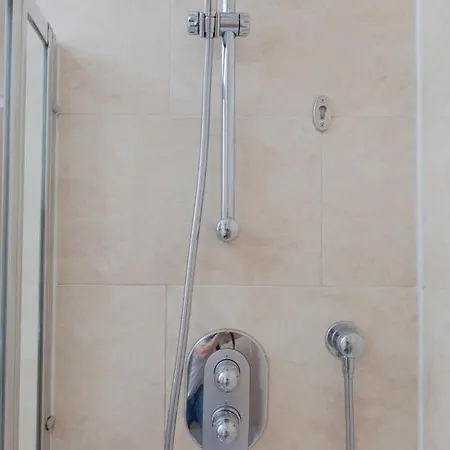 Appartement Holyrood - Luxury With Parking Edinburgh