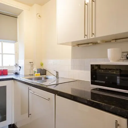Apartamento Modern Studio On Royal Mile Great For Castle