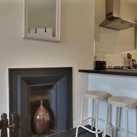 Amazing - Thistle Street Near Princes St 爱丁堡