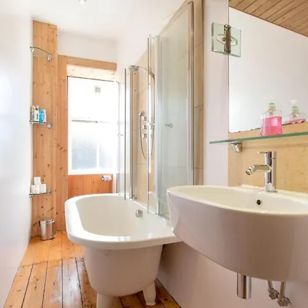 Appartement Spacious Traditional 3 Bedroom Flat In New Town Edinburgh