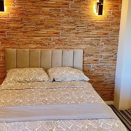 City Centre Spacious Double Room With En-Suite, Cliff Views & Private Wifi 게스트하우스 *