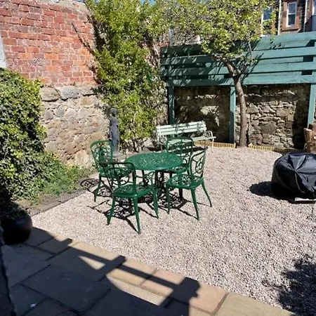 Semesterbostad St Margaret's Cottage,