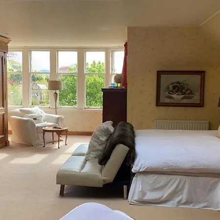 B&B Claremont House