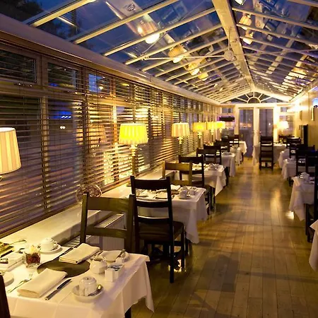 Aaron 4* Edimburgo