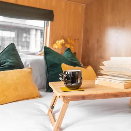 - Houseboats Edimburgo