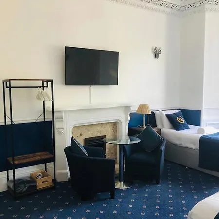 West End 4*