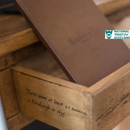 Johnstone By The National Trust Scotland * Edimburgo