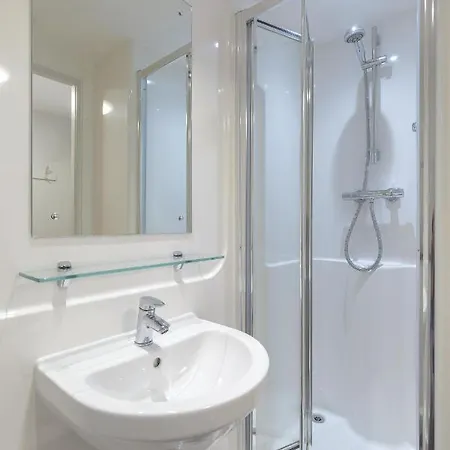 Hotel Joivy Affordable - Adults Only *