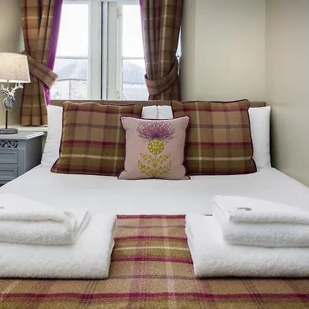 Old Town - Nicolson *