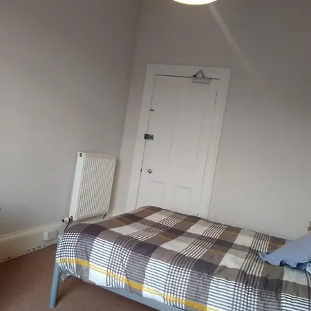 Lauriston Central Skylight Roomz * エディンバラ