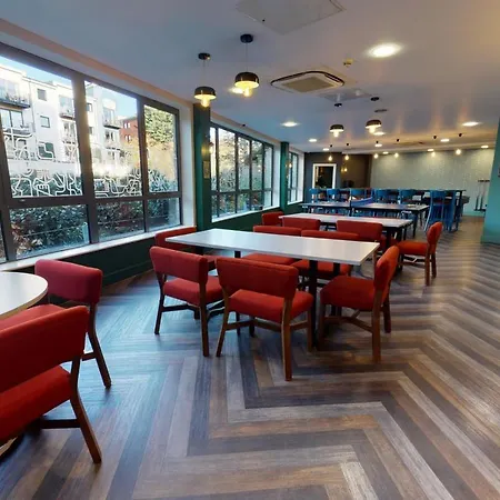 Iq Grove Accomodation In Edinburgh Apartment