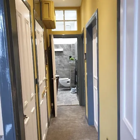 Spittal St -