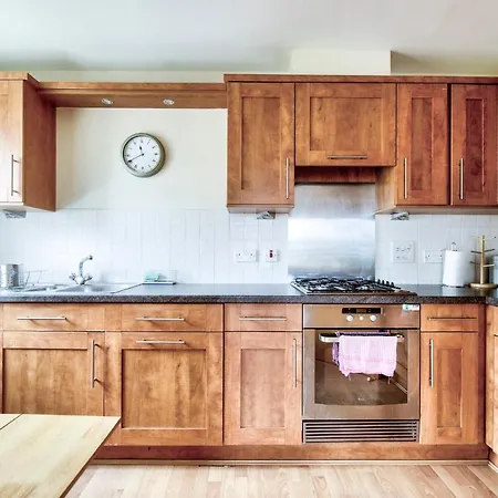 Guestready - Bright & Beautiful 2Br Flat - Free Parking *