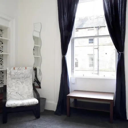 شقة Amazing Apartments - Drumdryan St Near The Castle *