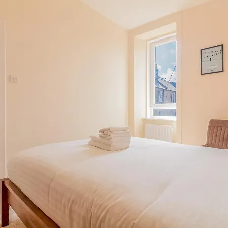 Pass The Keys Trendy 1Bed Flat Near City Centre - Free Parking Daire Edinburgh