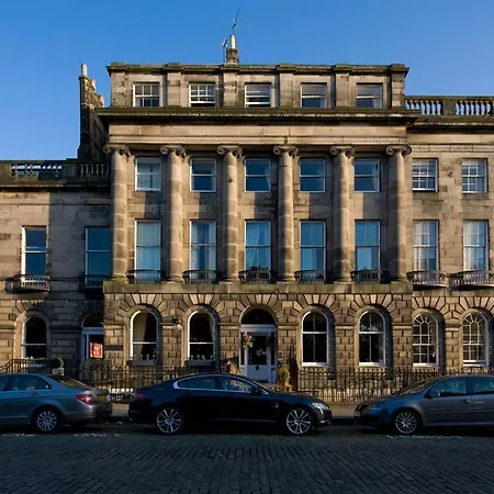 Halcyon House Gæstehus