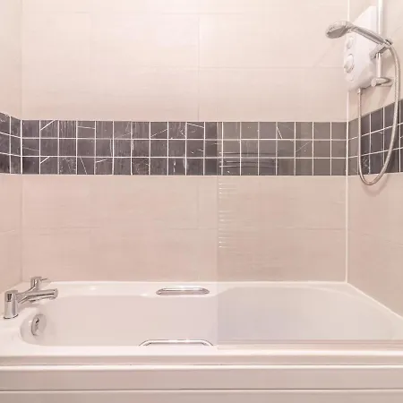 Pass The Keys Spacious And Homely Flat On The Royal Mile Apartamento Edimburgo