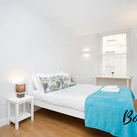 شقة New Town 3br-2ba, On Rose Street - Free Parking By Bonjour Residences *