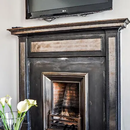Spacious Royal Mile 4br-2,5ba - Free Parking By Bonjour Residences * Edinburgh