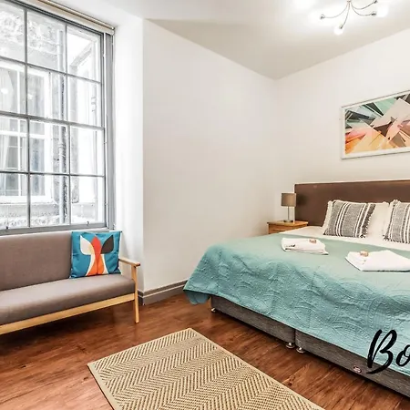 Spacious Royal Mile 4br-2,5ba - Free Parking By Bonjour Residences *