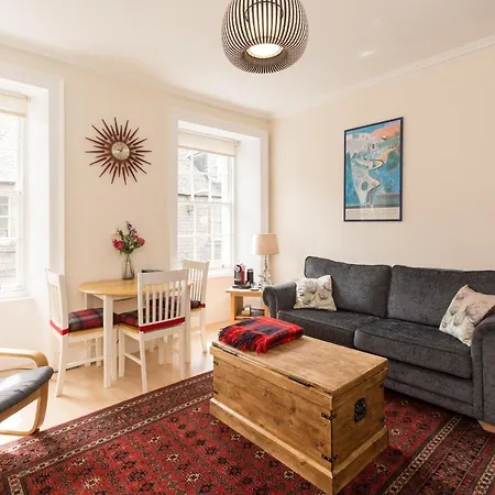 Luxury New Town 1 Bed