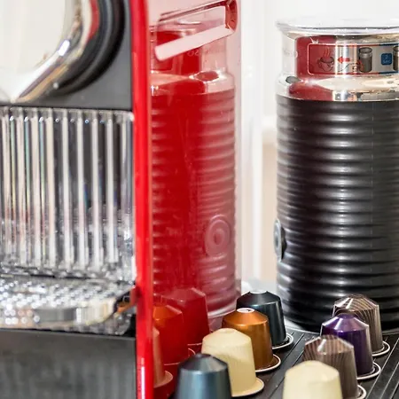 Luxury New Town 1 Bed 公寓 *