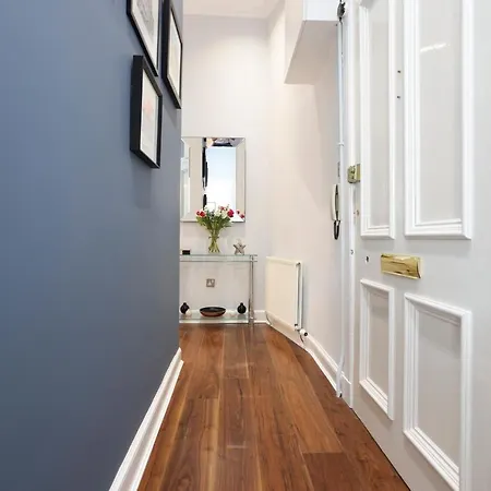 Daire Joivy Fantastic New Town Flat With Shared Garden Edinburgh