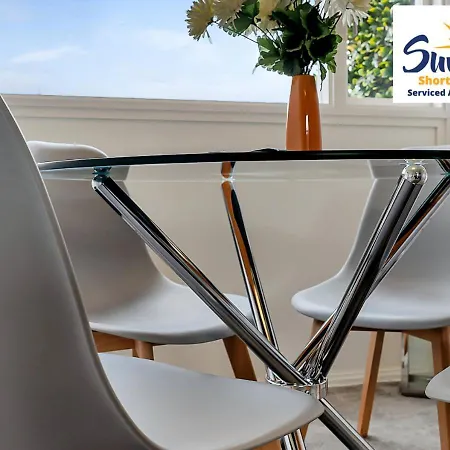 Apartment 3 Beds At Arthurs Seat By Sunrise Short Lets