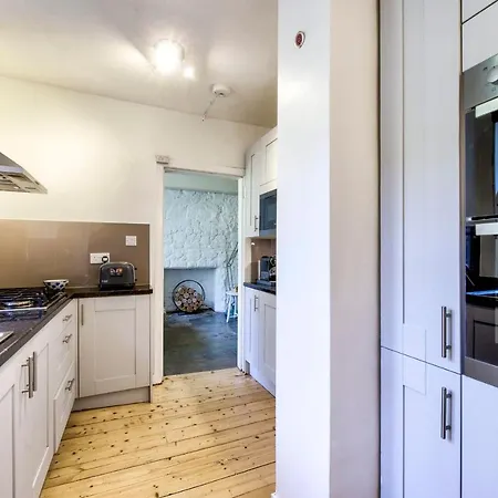Guestready - Large & Comfortable 3br Flat In Stockbridge Apartment *