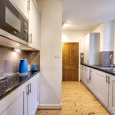 Guestready - Large & Comfortable 3br Flat In Stockbridge *
