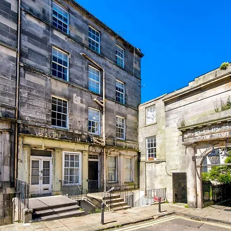 Guestready - Large & Comfortable 3br Flat In Stockbridge * Edinburgh